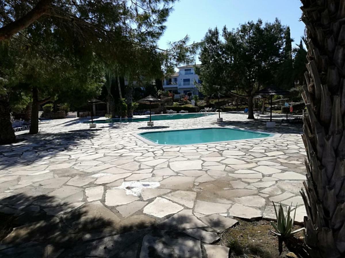 Family Paradise- Luxury Combined With Home Comfort Paphos Extérieur photo