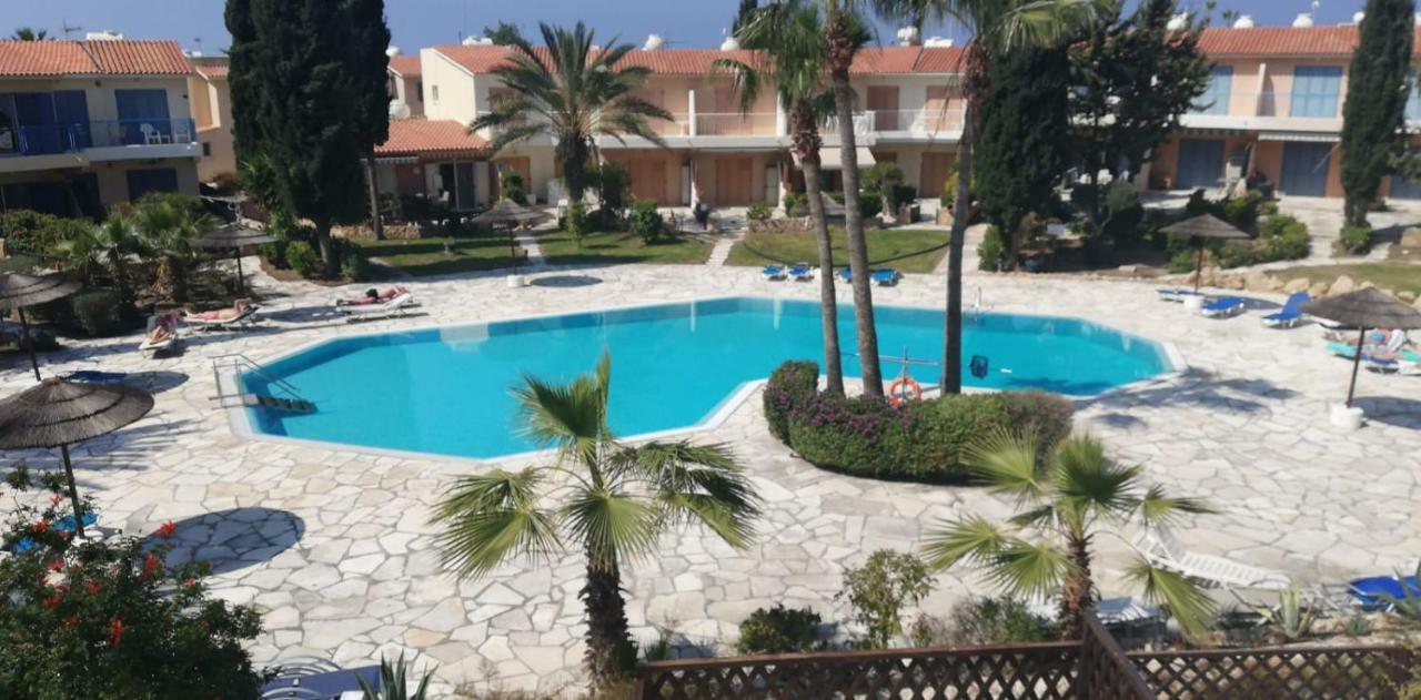 Family Paradise- Luxury Combined With Home Comfort Paphos Extérieur photo