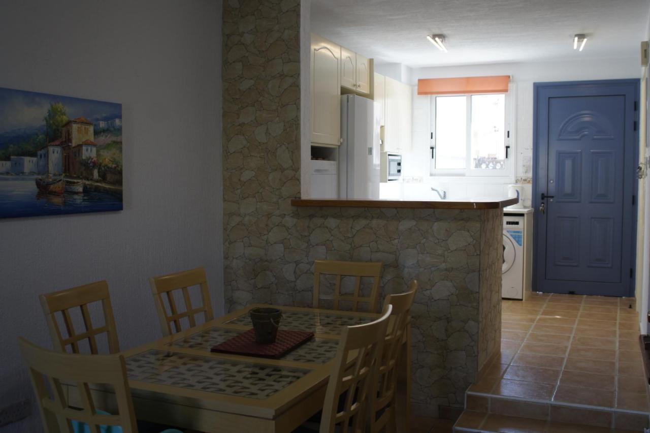 Family Paradise- Luxury Combined With Home Comfort Paphos Extérieur photo