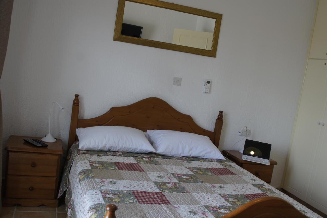 Family Paradise- Luxury Combined With Home Comfort Paphos Extérieur photo